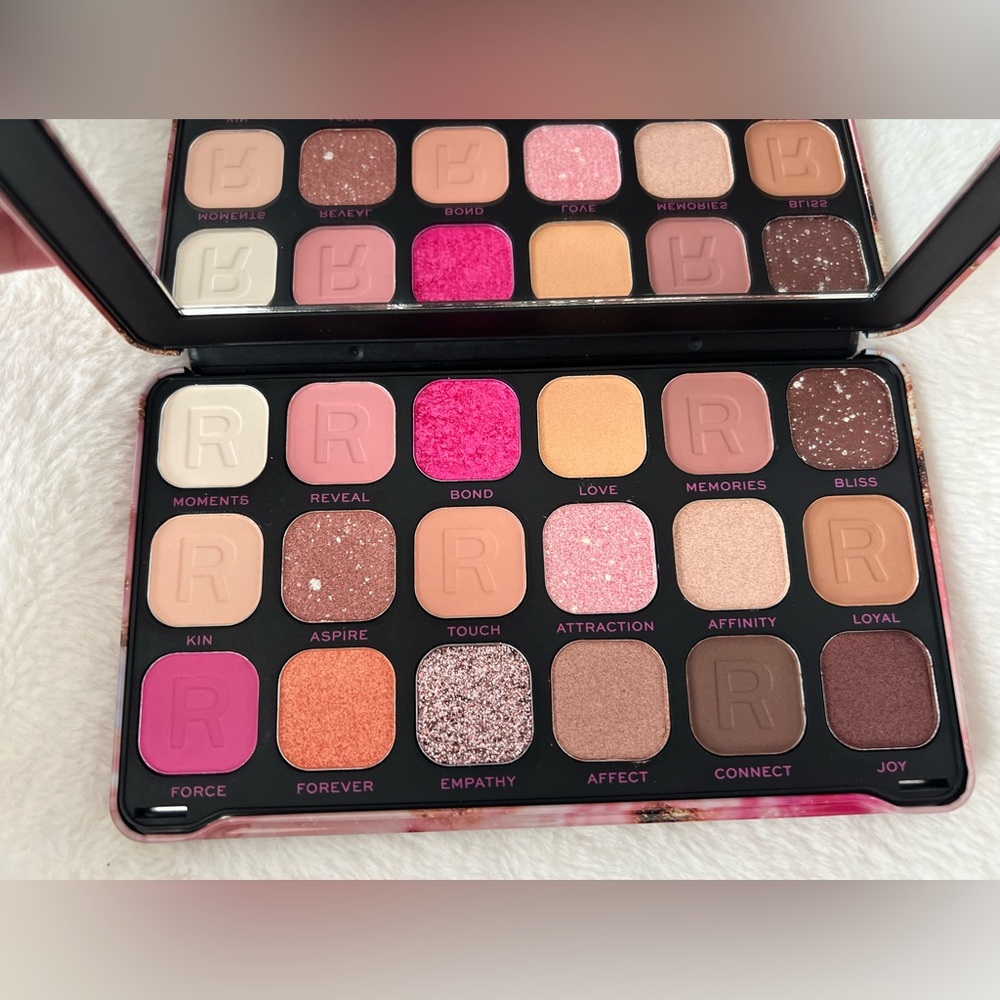 Eyeshadow Palette